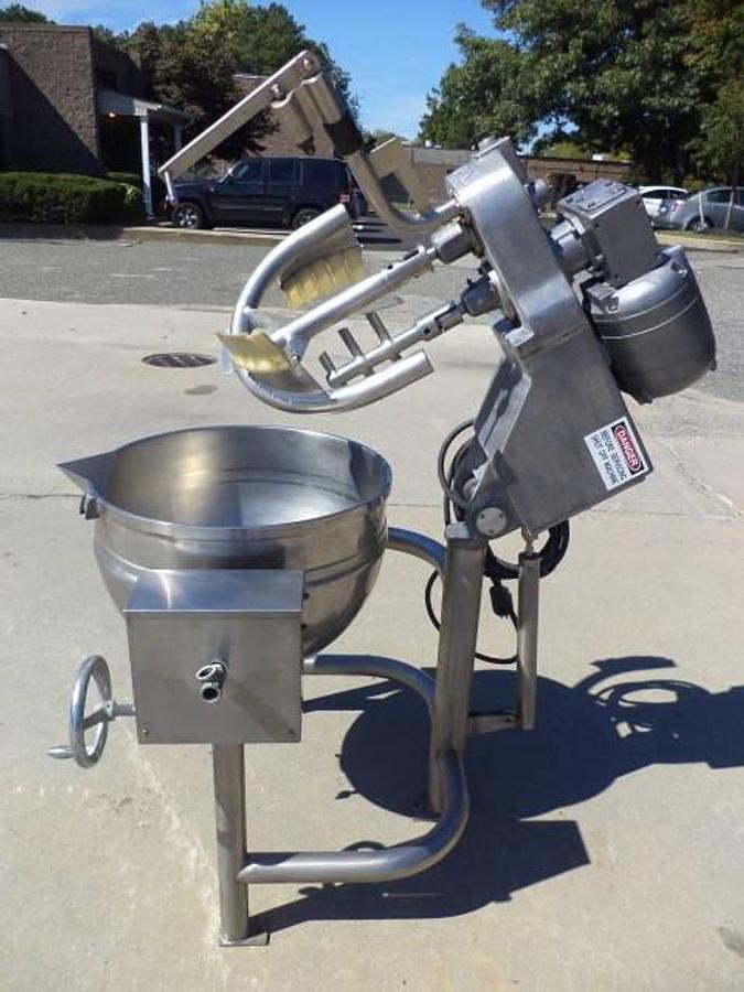 Used 20 Gallon Groen Twin Action 316 Stainless Steel Tilt Kettle, 100 PSI Jacket