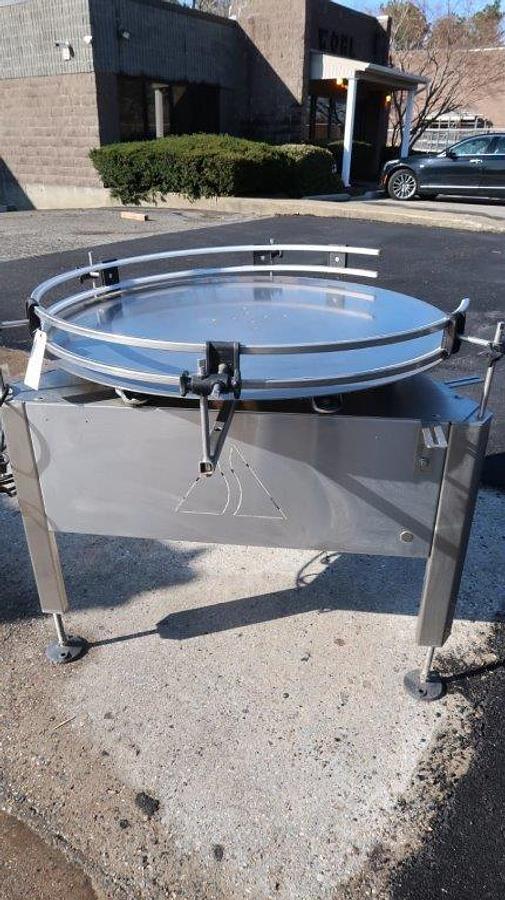 Used 40 In. Diameter Apacks SS Rotary Unscrambling/Accumulating Table