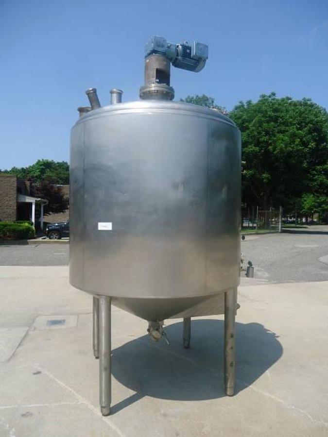 Used 1,100 Gallon Stainless Jacketed Vertical Mix Tank, Cone Bottom
