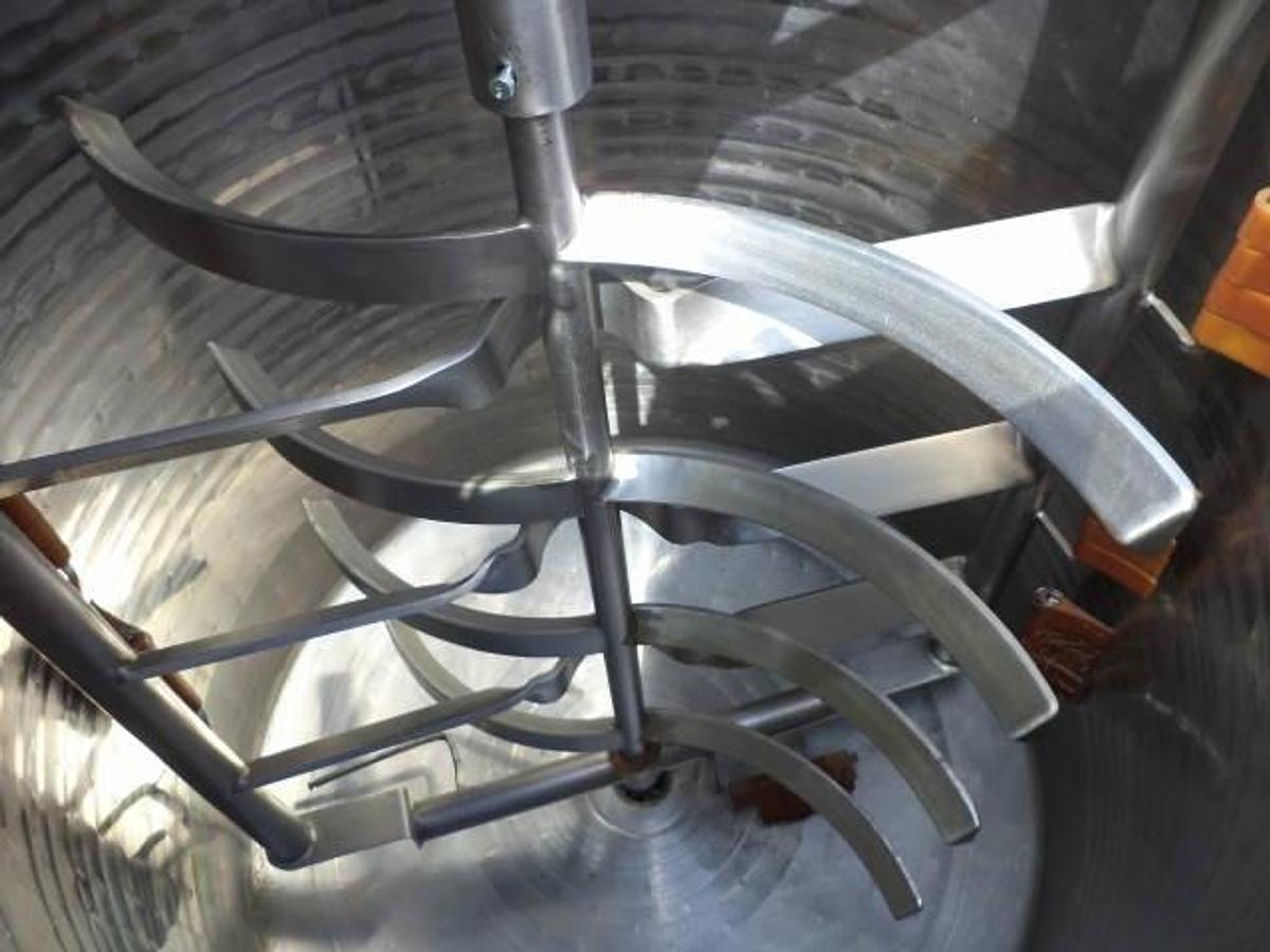 Used 470 Gallon Willflow Stainless Steel Double Motion, Scraper Agitated Kettle/Tank, 125 PSI Jacket