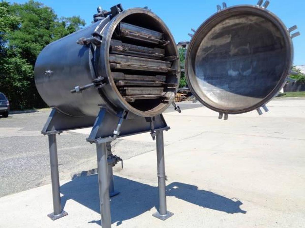 Used Shriver 30 In. Diameter Horizontal Tray Pressure Filter, 316 Stainless Internally