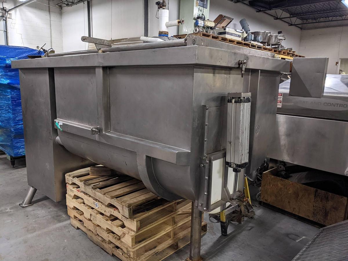 Used Risco RS2200 Horizontal Paddle Blender, 30HP Motor