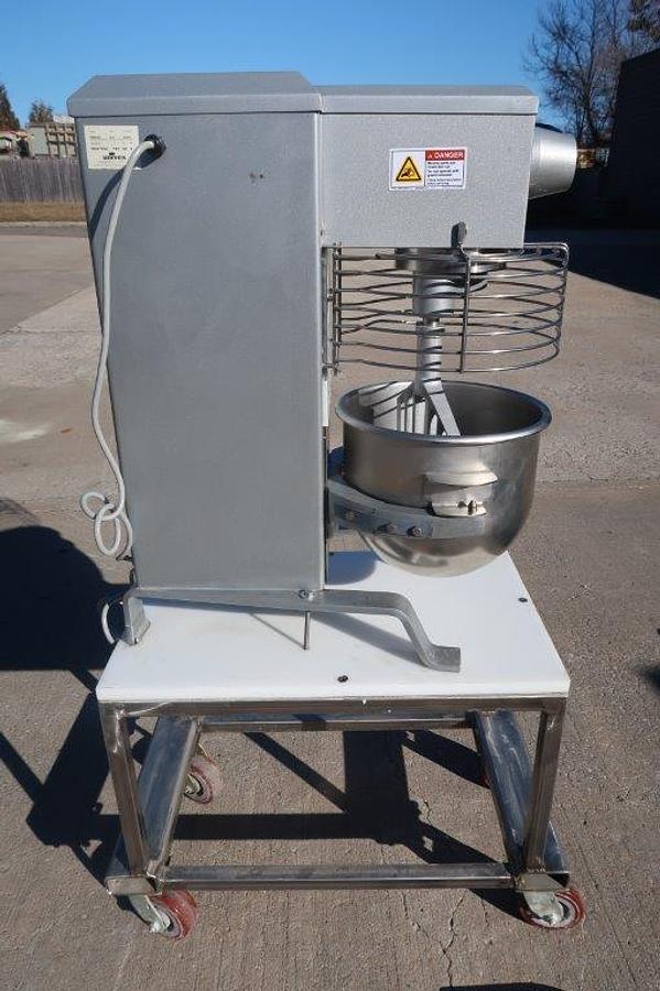 Used Univex 20 Qt.  Bowl Mixer, Multi-Speed