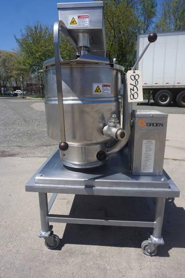 Used 10 Gallon Groen SS Electric Self-Contained Twin Action Scraper Kettle, Tilt Discharge