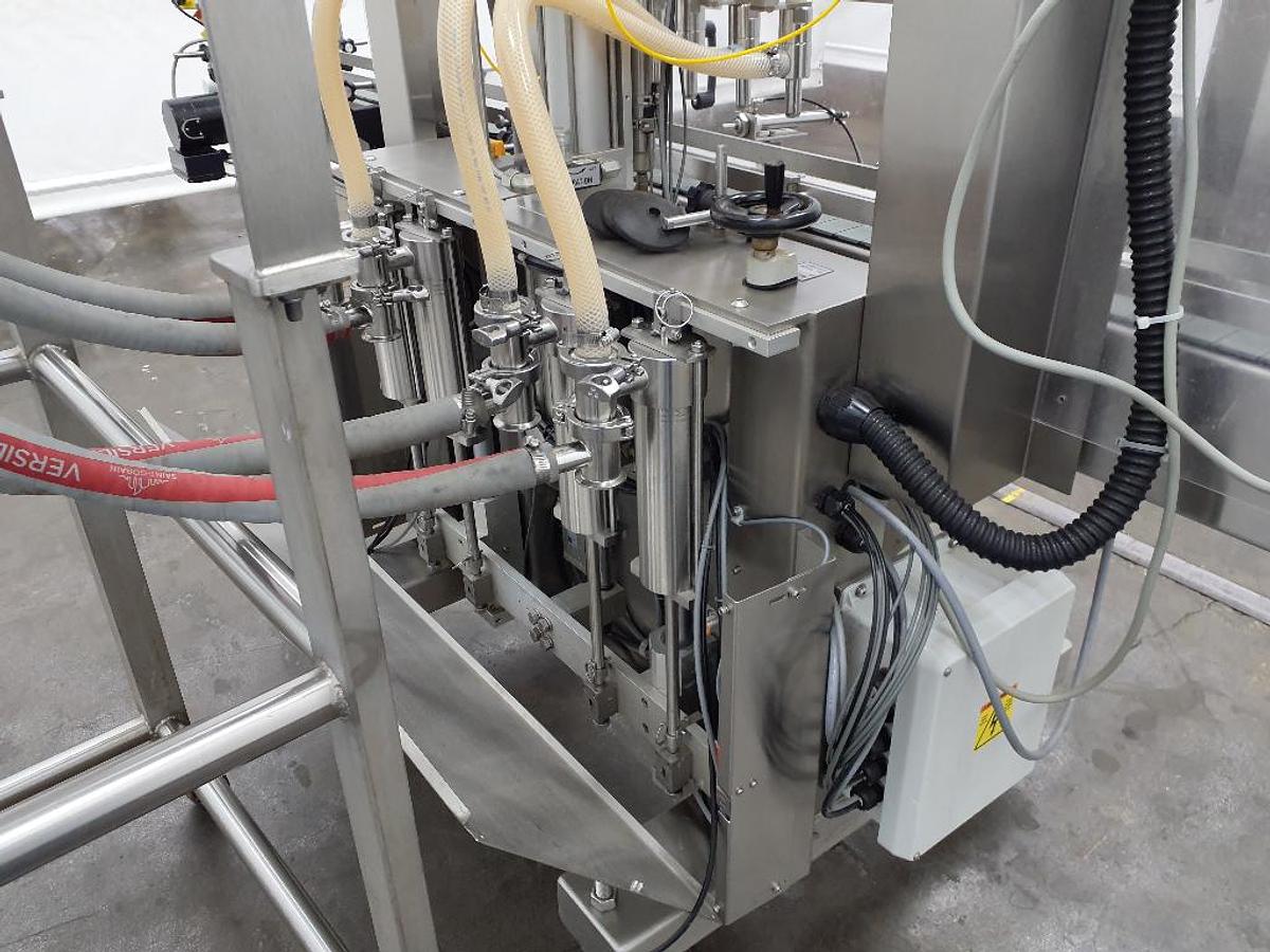 Used Kaps-All Four Piston Automatic Filler, 36 Oz. Pistons