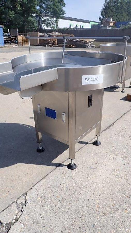 Used Metica 36 in. SS Rotary Unscrambling/Accumulating Table w/Shelf