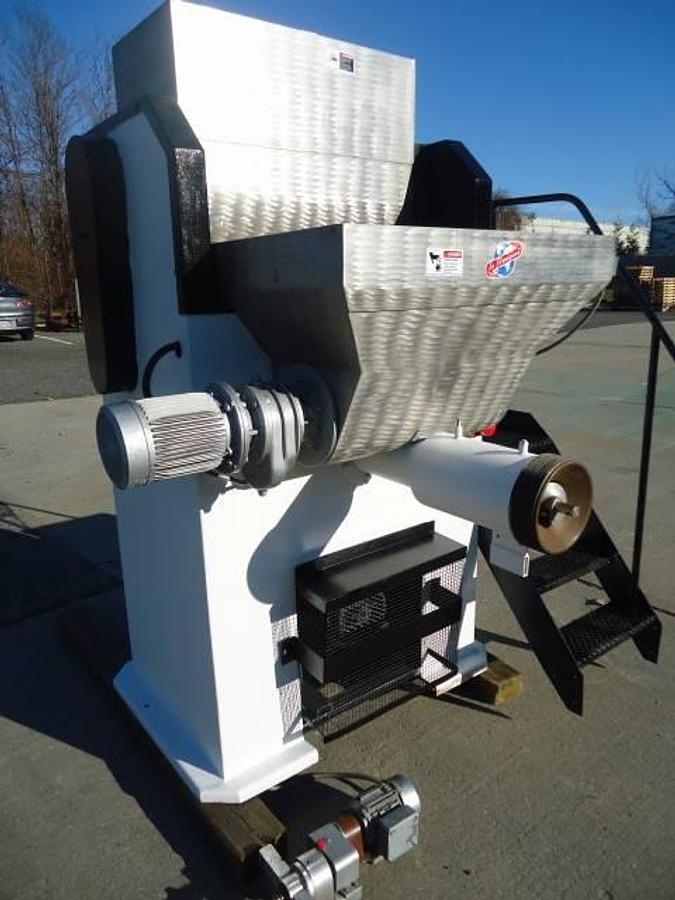 Used La Parmagiana D80 Pasta Extruder, 80 Kg/Hour