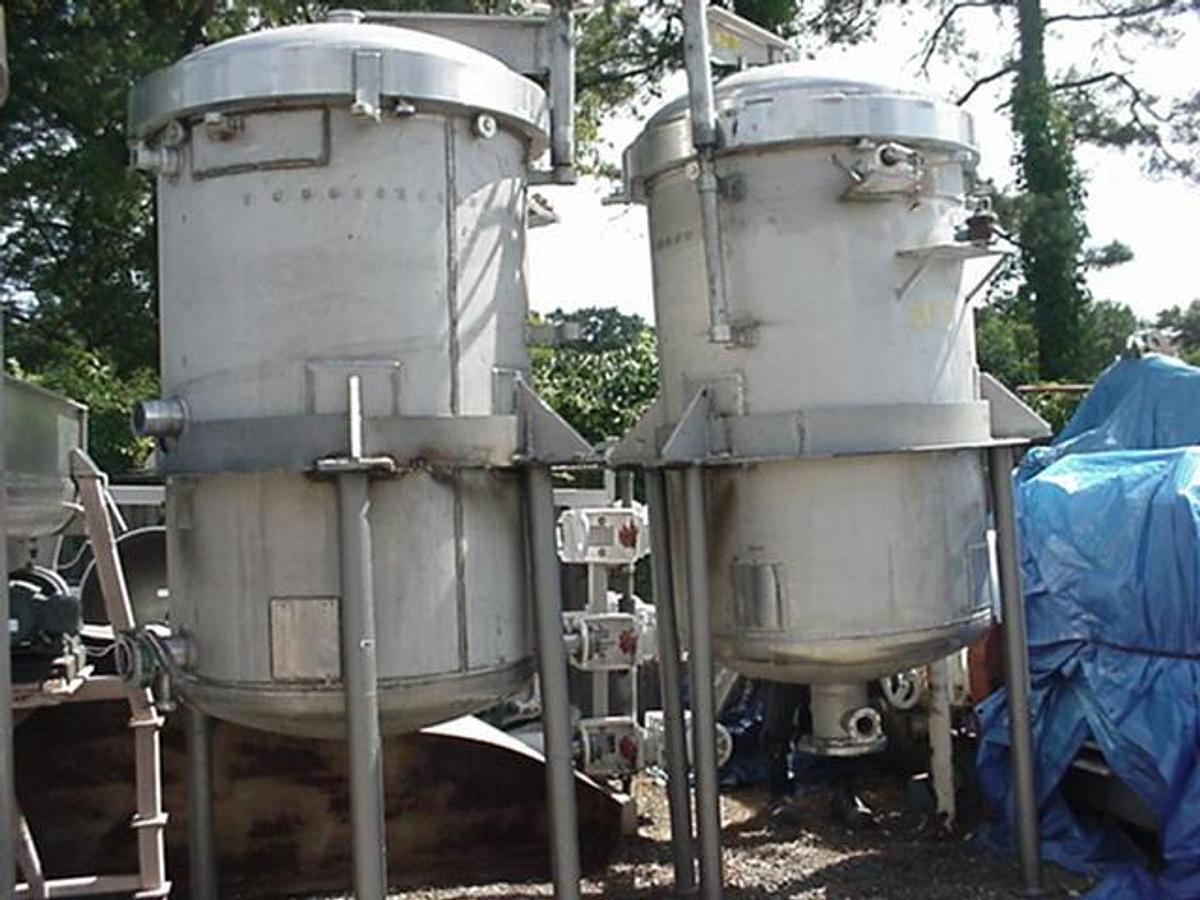 Used Duriron 48″ Dia. 316ss Vertical Pressure Leaf Filters (2)
