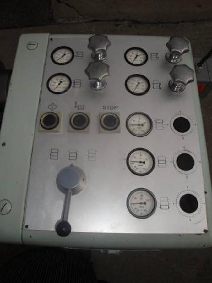 Used Buhler Sdh-200 Three Roll Mill, Hydraulic