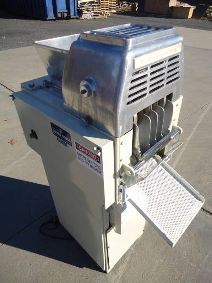 Used Toresani Four Head Gnocchi Machine, Portable