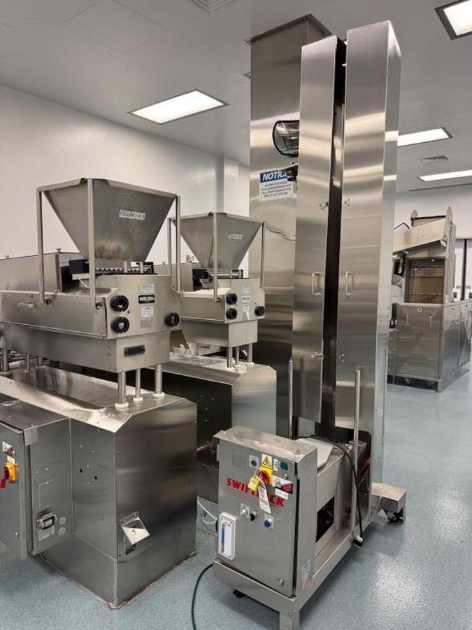 Used Kalish Swiftpack Dual Station 12-Lane Tablet/Capsule Automatic Counter, with Conveyor