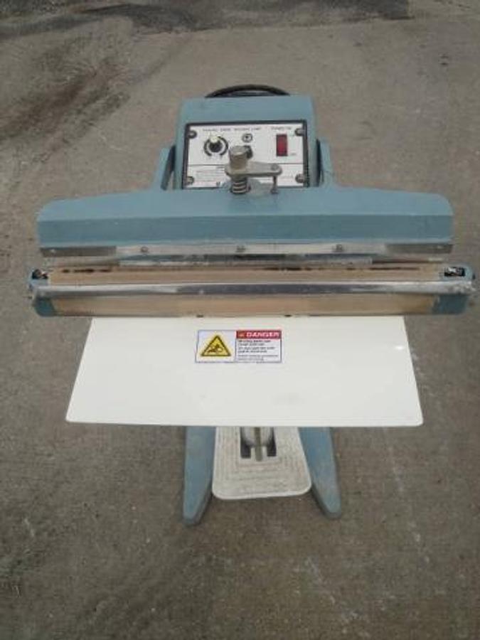 Used Singar Impulse Bag Sealing Machine, Semi-Automatic
