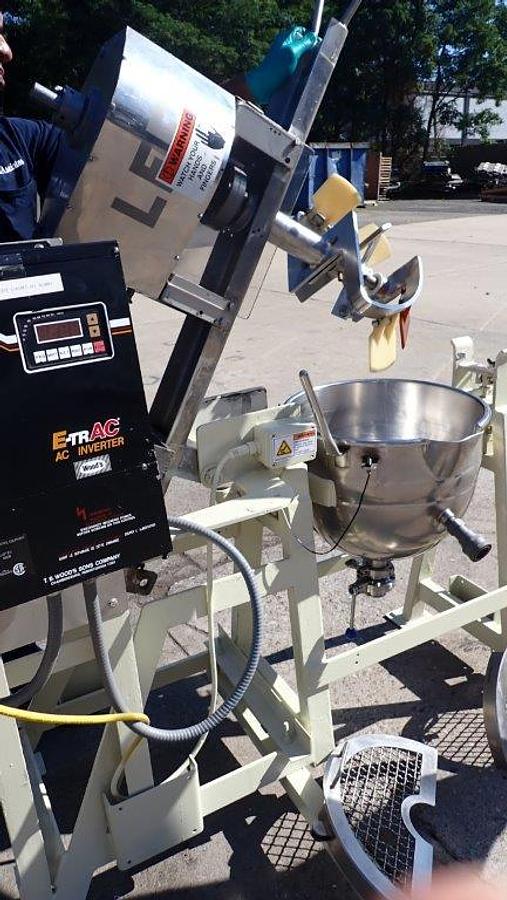Used 10 Gallon Lee SS Double Motion Kettle, Tilt and Bottom Discharge
