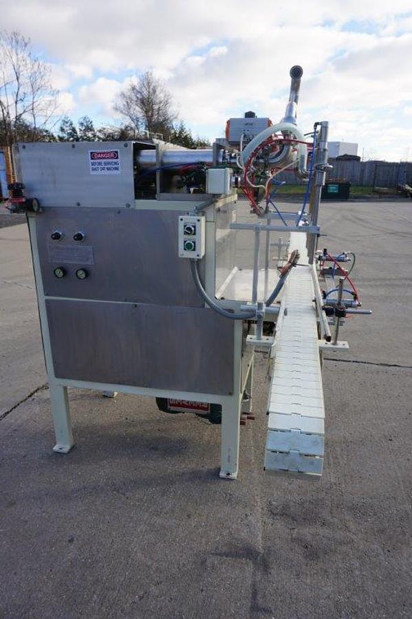 Used PackWest 4 Piston Straight Line Filling Machine, 32 Ounce Pistons