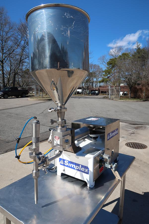 Used Simplex AS-1 Single Piston Filler, Electric