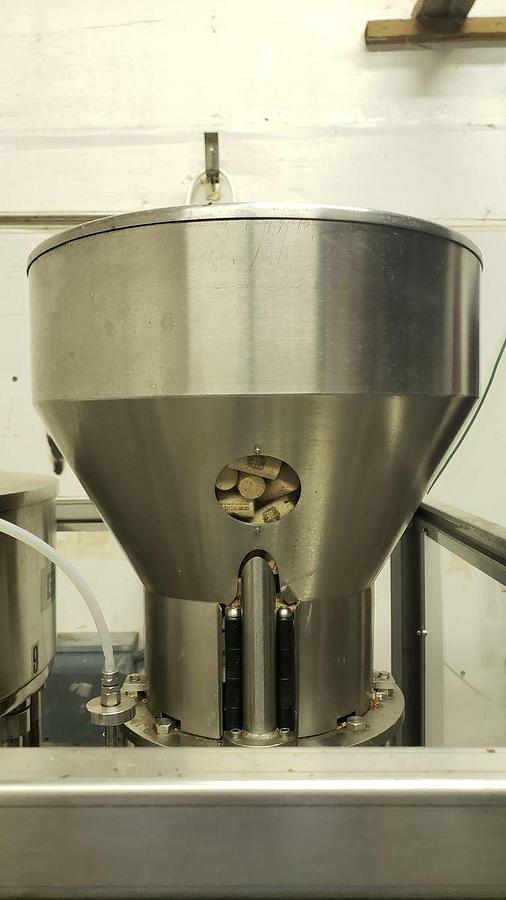 Used GAI 2511 Monobloc Wine Filling and Corking Line