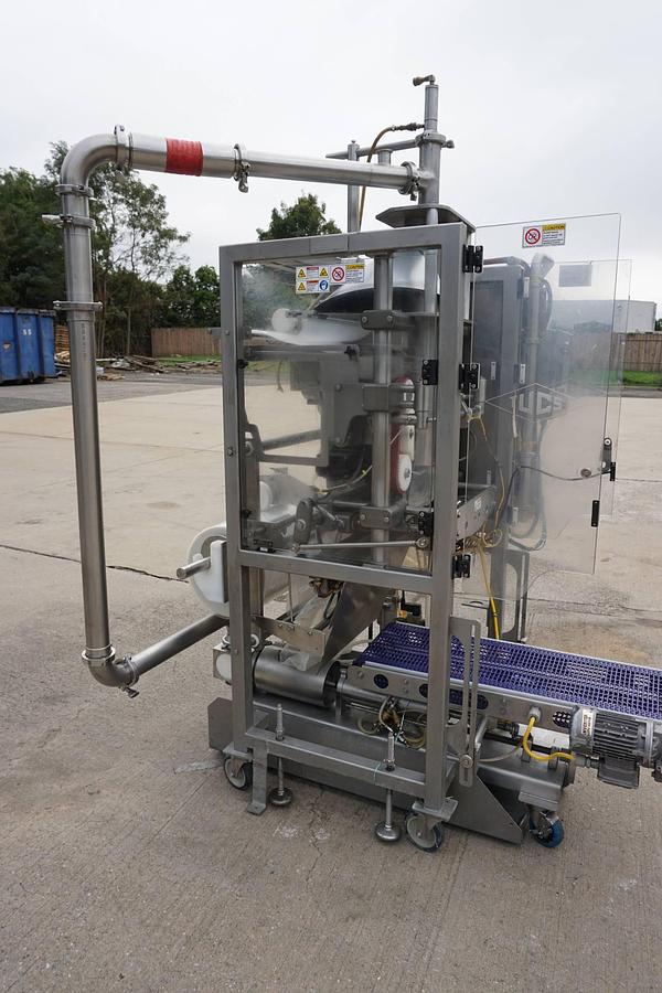 Used TUCS TEVFF-10S Stainless Form/Fill/Seal, Piston Fill S/N 0147