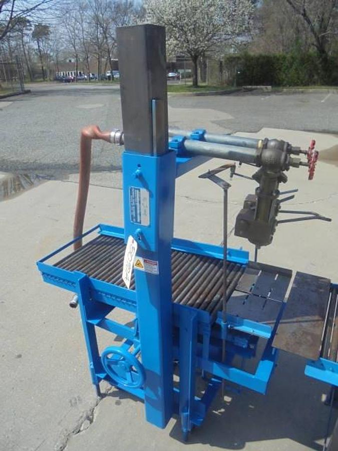 Used Crandall A2/10PTS Filler, 10 Liter Maximum Fill Size