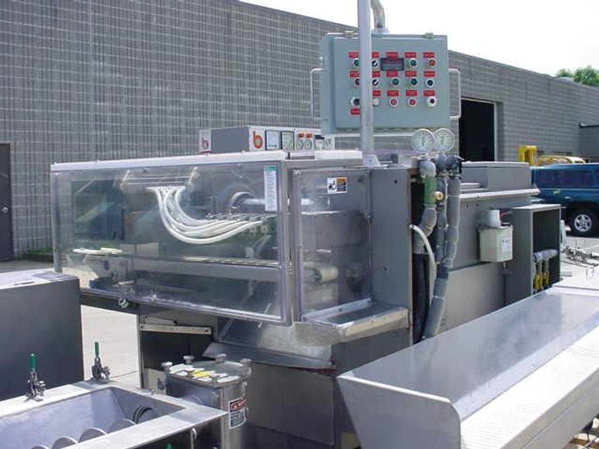 Used Binacchi Usn-300 Soap Press, 4500 Kilos