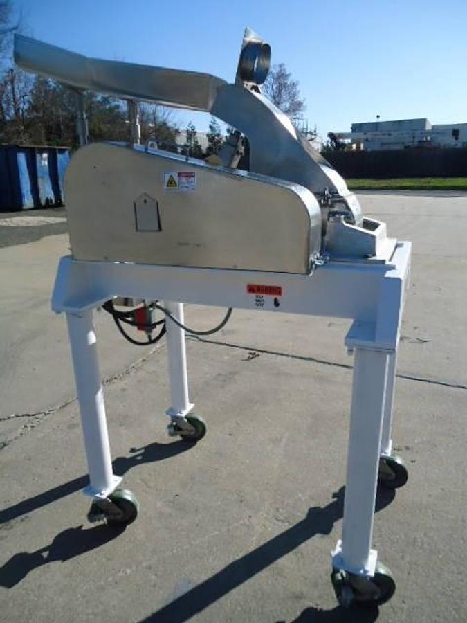 Used Fitzpatrick DA06 Comminuting Mill, Portable