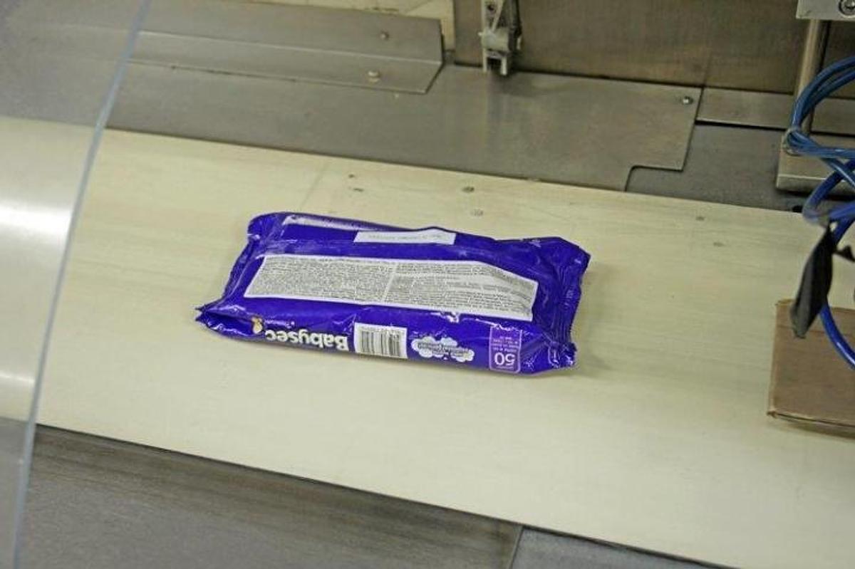 Used Wet Wipe Production Line, 4,250 Wipes Per Minute