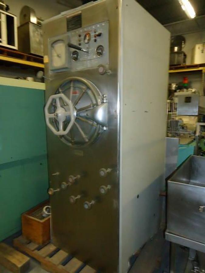 Used American Sterilizer 18″ X 24″ Steam Sterilizer