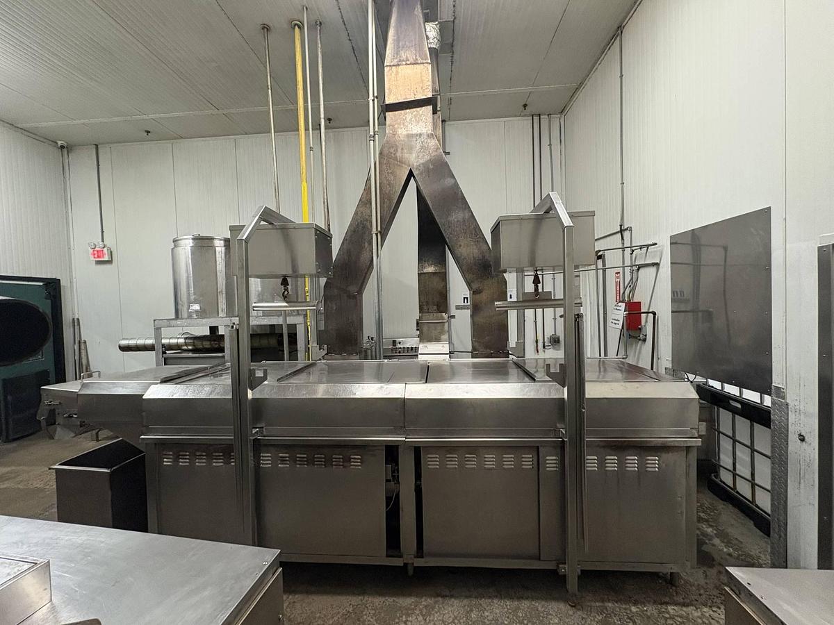 Used Heat & Control 12-24 SS Continuous Gas Fryer