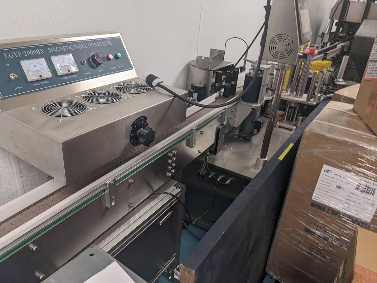 Used Gummy Bottling Line, Complete