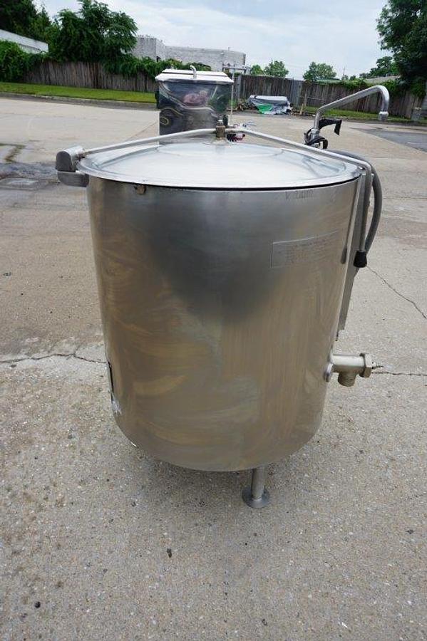 Used 40 Gallon Garland Stainless Self-Contained Electric Kettle