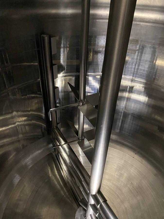Used 6,000 Gallon DCI SS Agitated Mix Kettle, 135 PSI Jacket