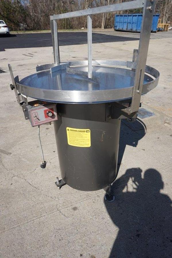 Used 36 In. Diameter Kaps All Rotary Unscrambling/Accumulating Table, Variable Speed