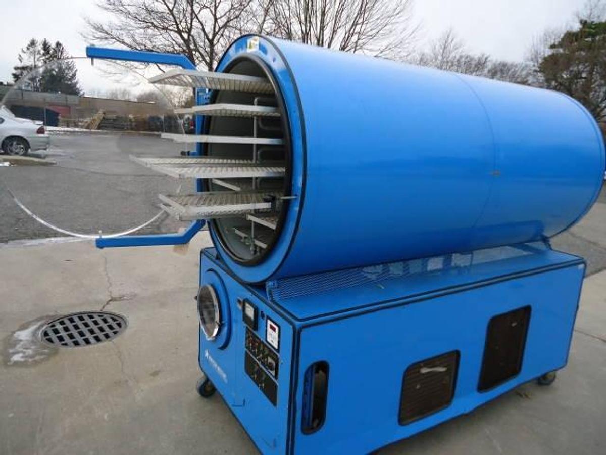 Used Northstar 3680 Horizontal Freeze Dryer