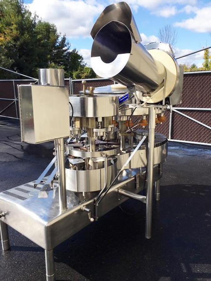 Used Fogg 18 Valve Bottle Filler with 4-Head Screw Capper