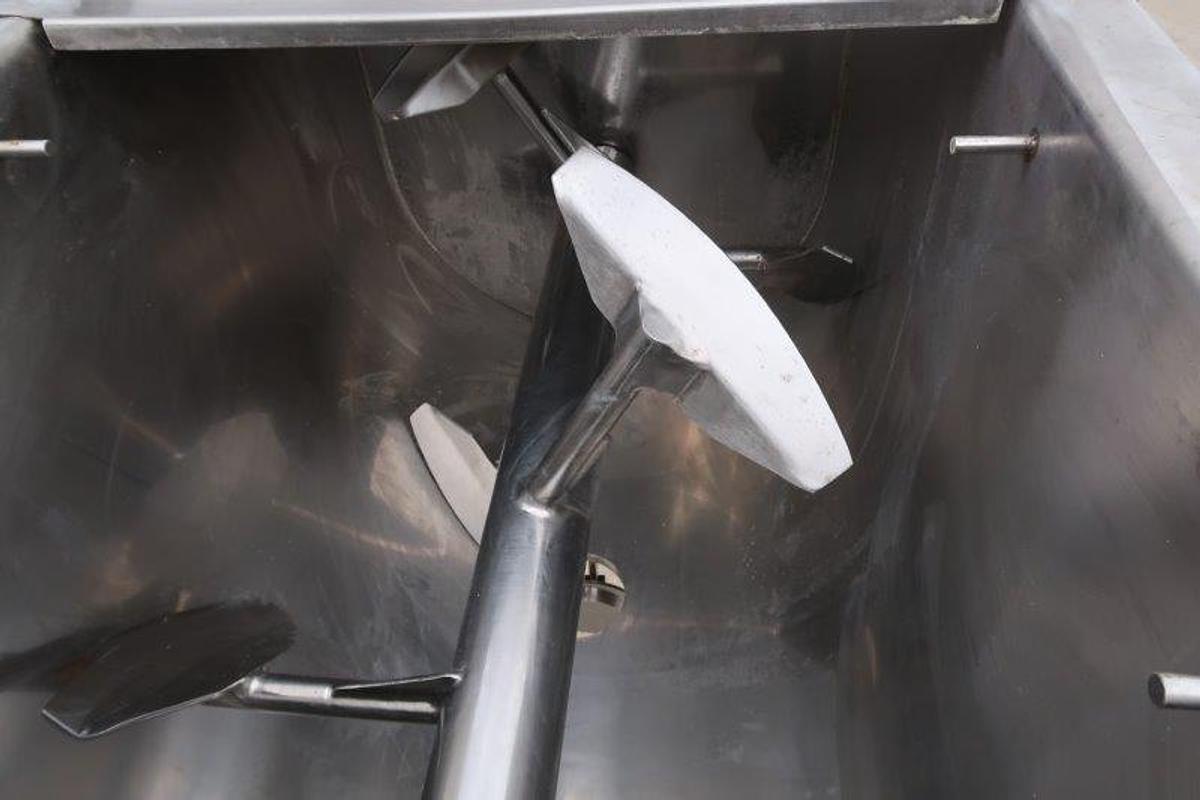 Used Scott Approx. 30 Cu. Ft. SS Paddle Blender, 10HP