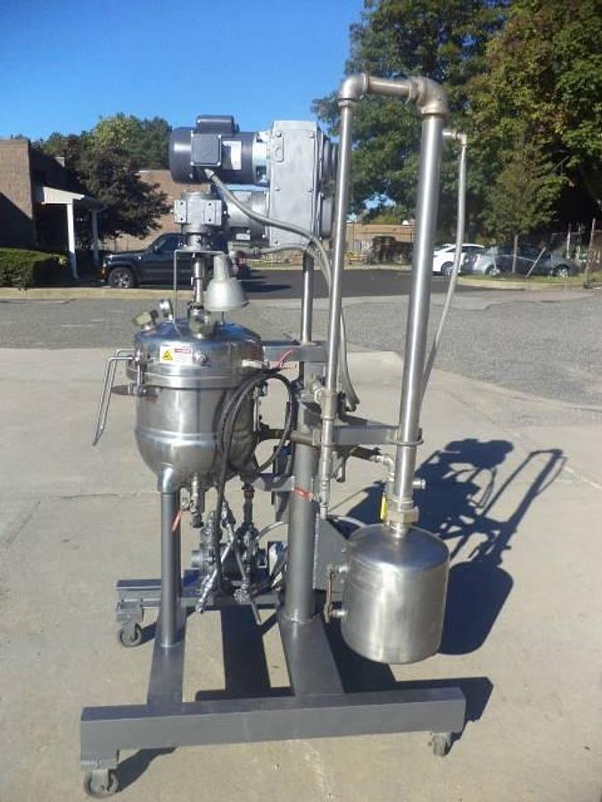 Used 10 Gallon Groen Stainless Steel Jacketed Vacuum Kettle/Reactor, 100 PSI