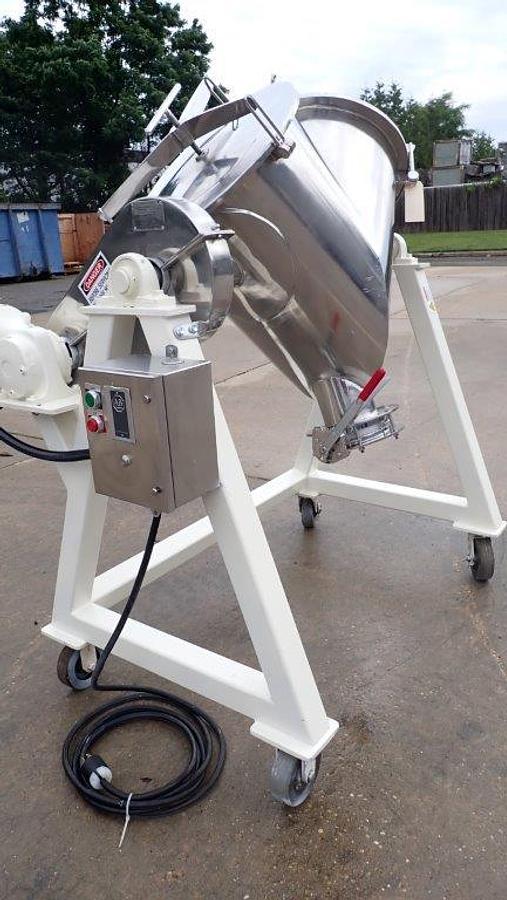 Used 3 Cu. Ft. Stainless Twin Shell V Blender, Portable