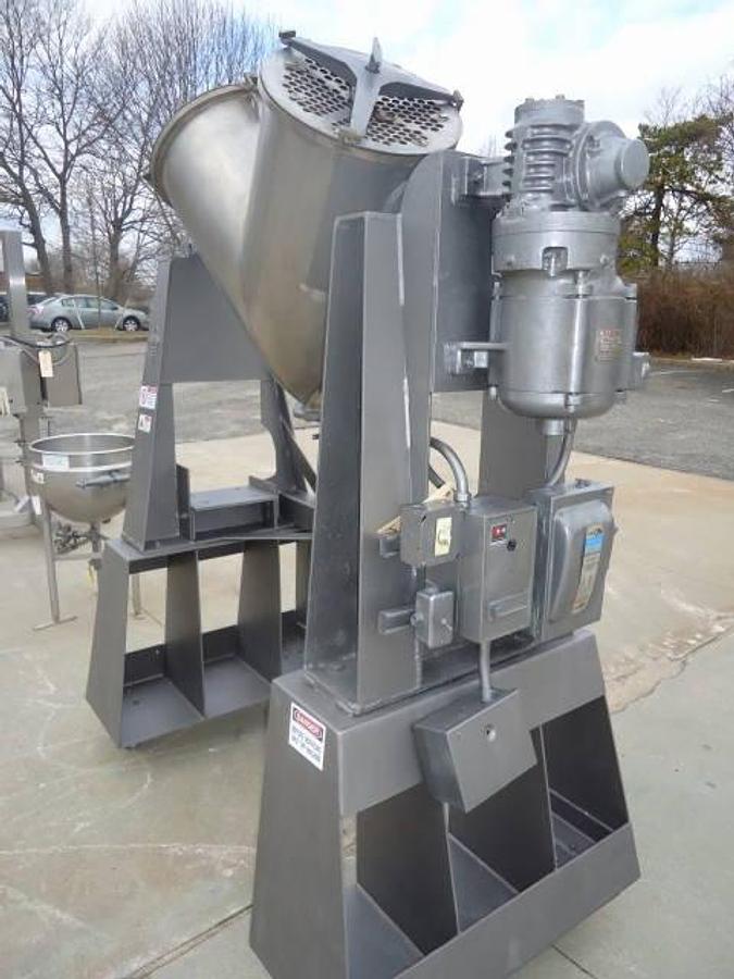 Used 3 Cu.ft. Patterson Kelley Stainless Stee “V” Blender