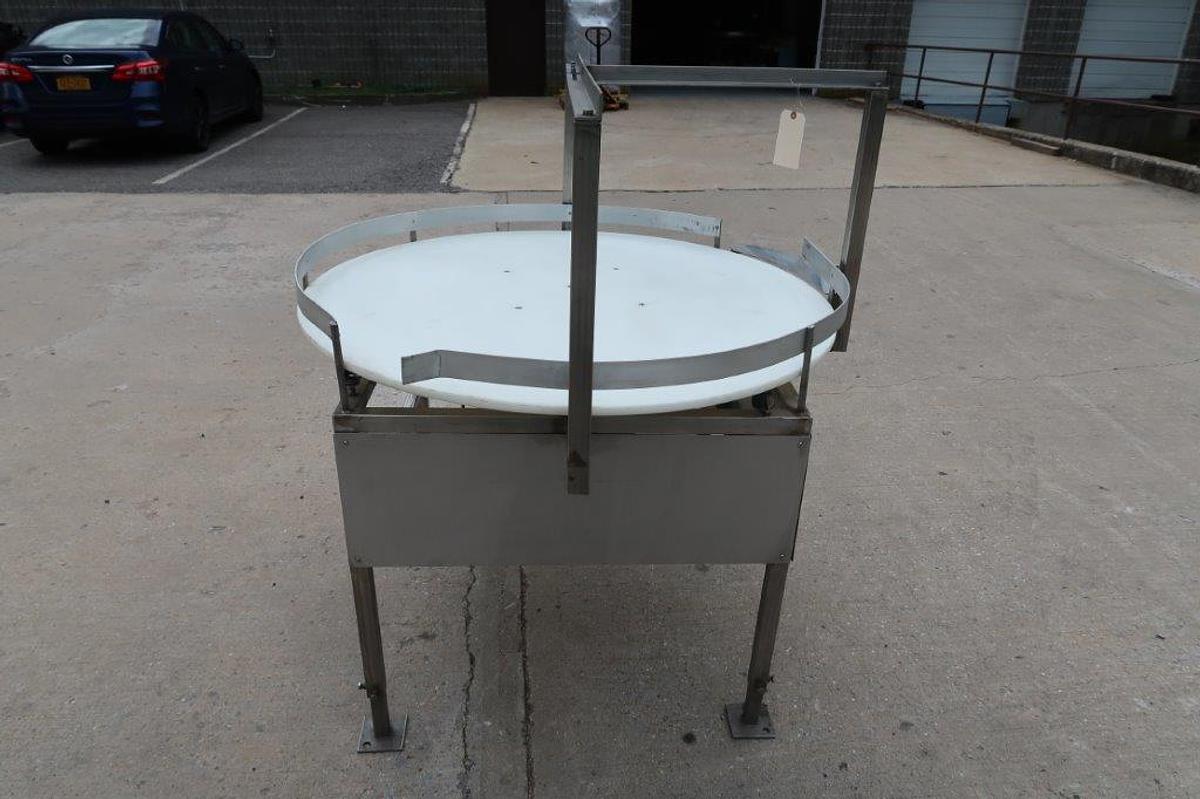 Used 48 Inch Diameter Rotary Unscrambling/Accumulating Table