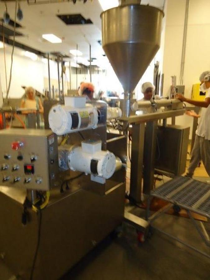 Used World Cup Rotary Cup Filling/Sealing Machine, 40 Per Minute