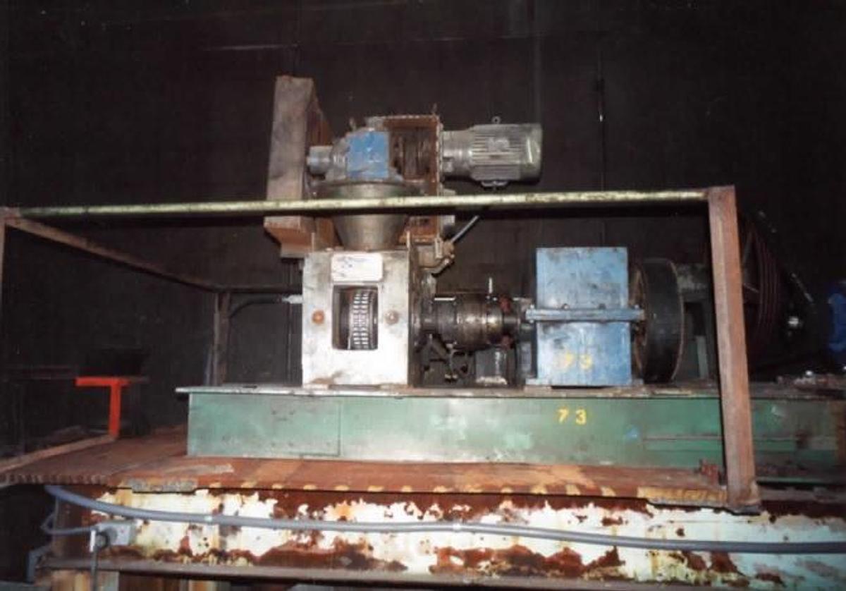Used Bepex 50 MS Briquetting Machine