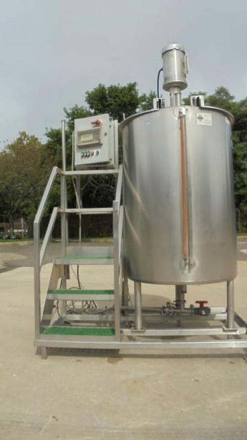 Used 233 Gallon Viatec SS Tank with Admix Rotosolver, 180 PSI Jacket