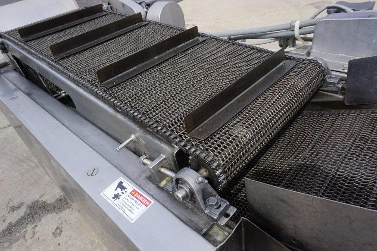 Used Heat & Control Continuous Gas Fired Fryer, 16 In. Wide Belt