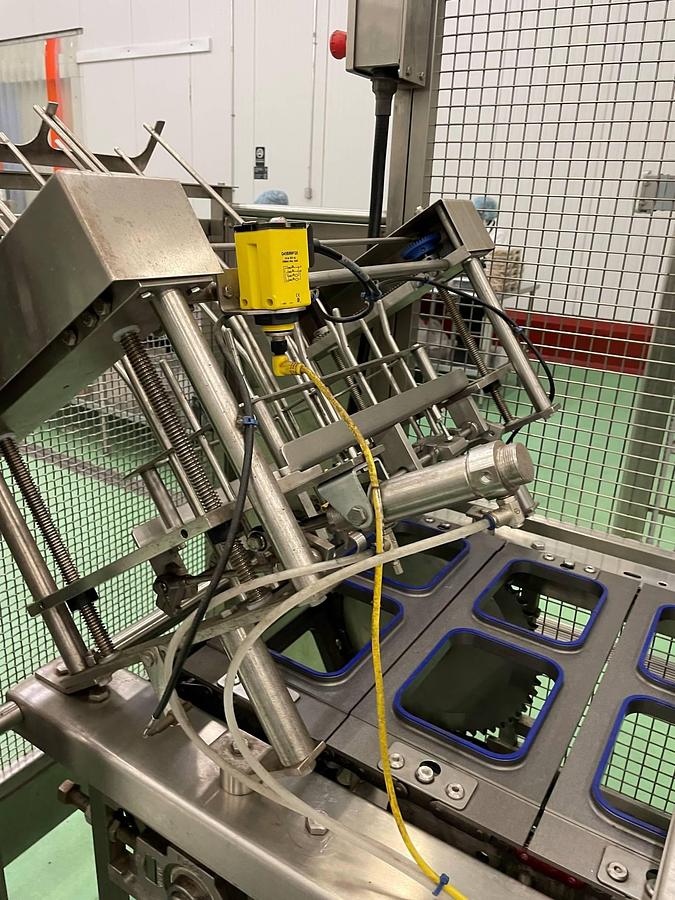 Used Osgood Dual Lane Tray/Cup Filling and Sealing Machine, Gas Flush
