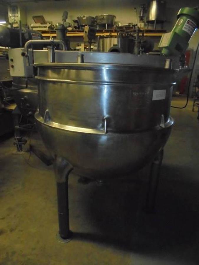 Used 150 Gallon 316 Hamilton Stainless Steel Jacketed Hemispherical Kettle With Lightnin Mixer