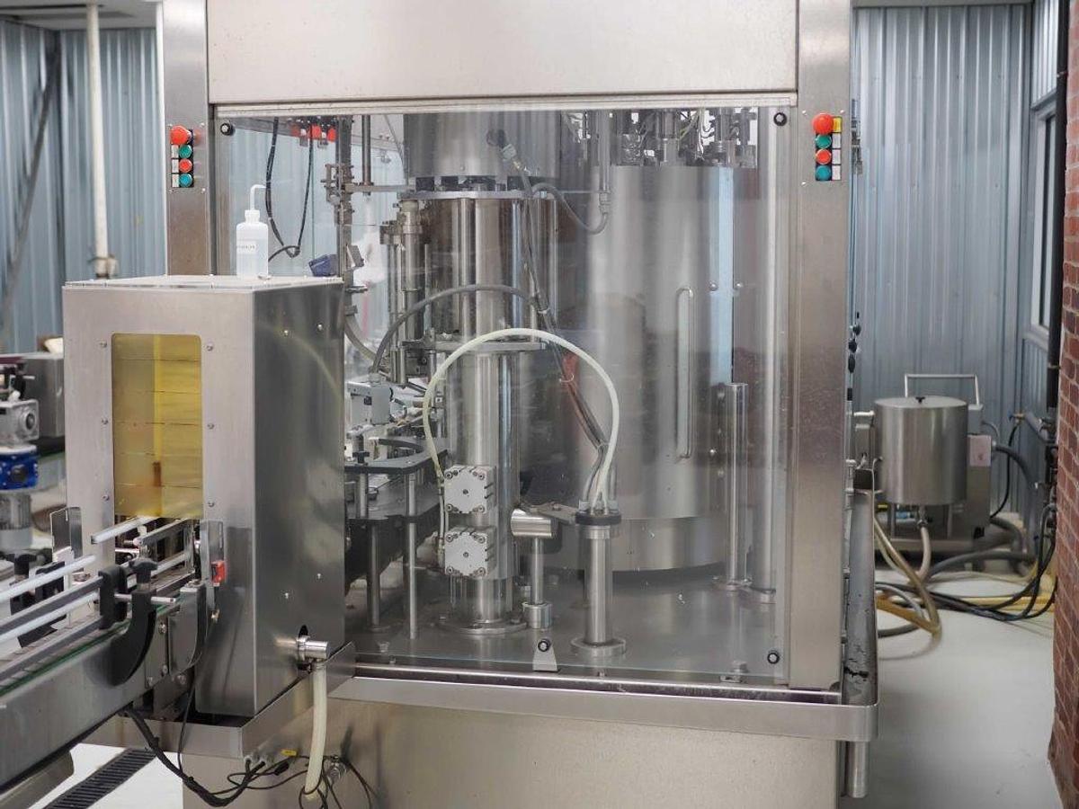 Used GAI 3031 Monoblock Wine Bottling Line