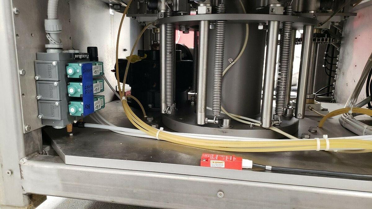 Used Cozzoli Versa-Fil 6 Head Rotary Positive Displacement Filling Machine, Up To 90 Containers Per Minute