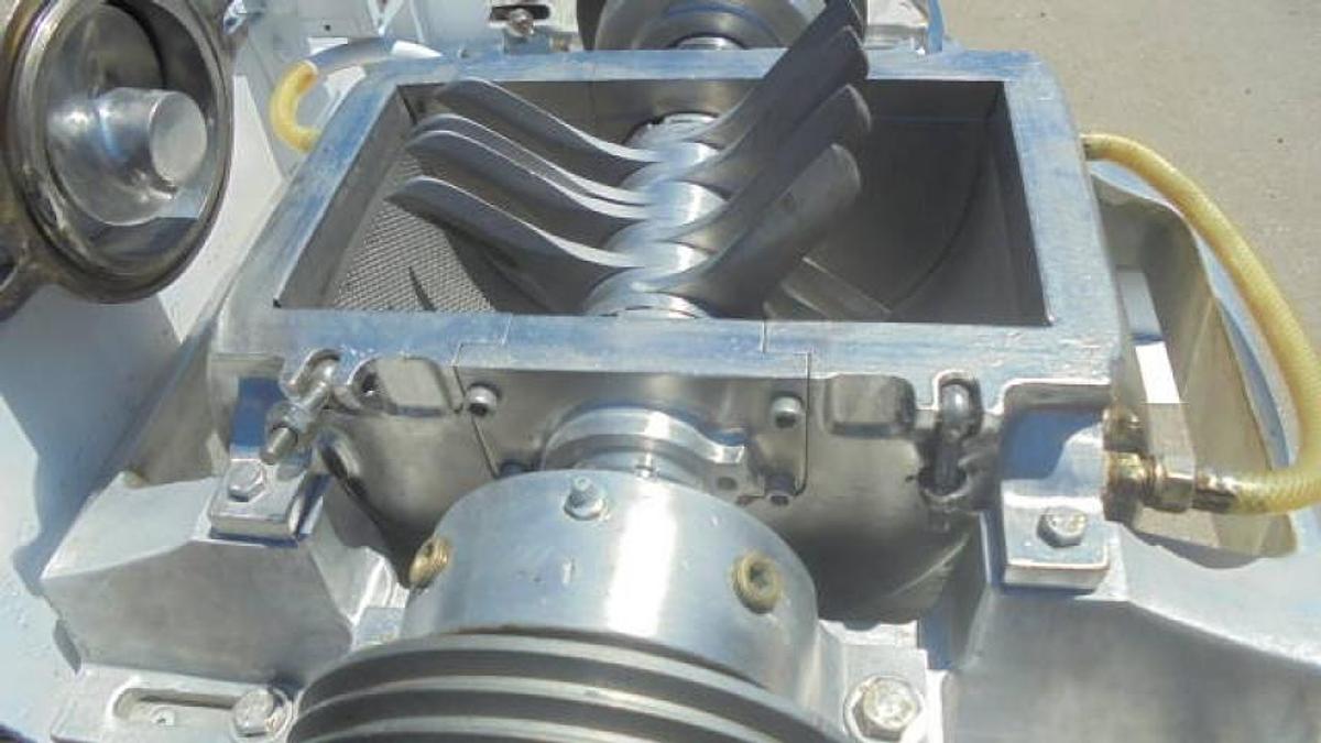 Used Fitzpatrick DAS06 Pulverizer/Comminutor, Screw Feed, Jacketed Chamber