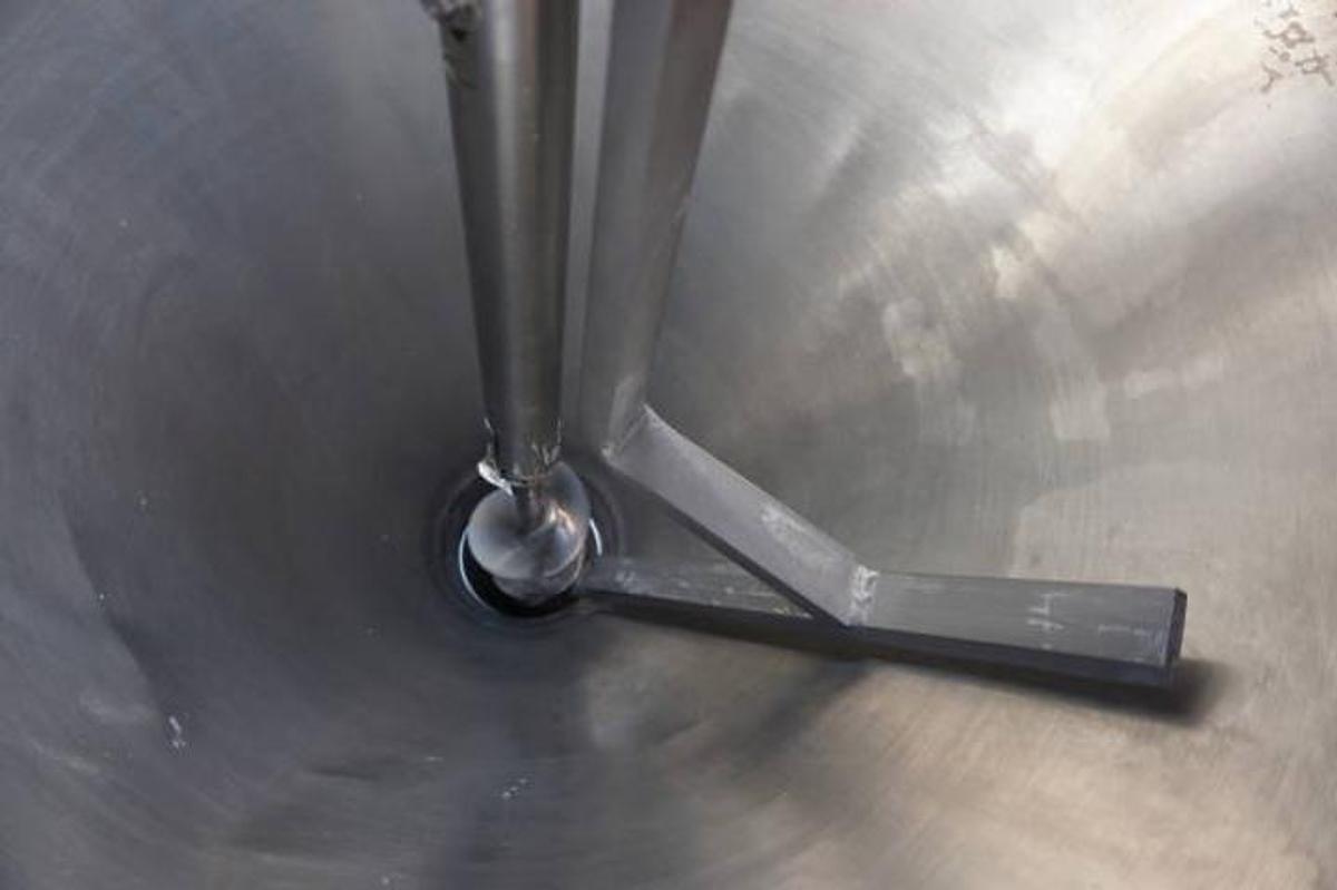 Used AMS A-100 Single Auger Pedestal Powder Filler, with Flexicon Feeder