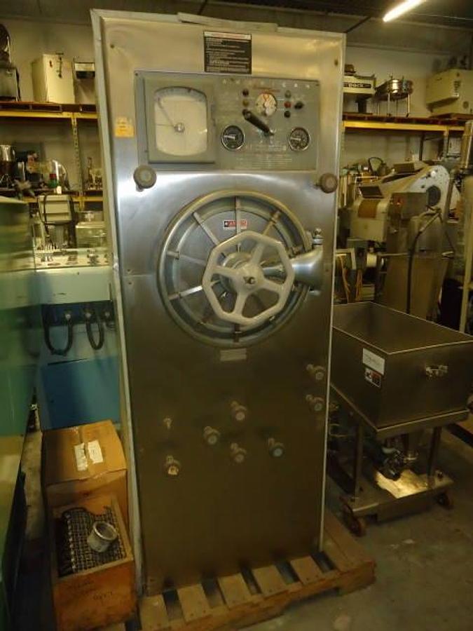 Used American Sterilizer 18″ X 24″ Steam Sterilizer