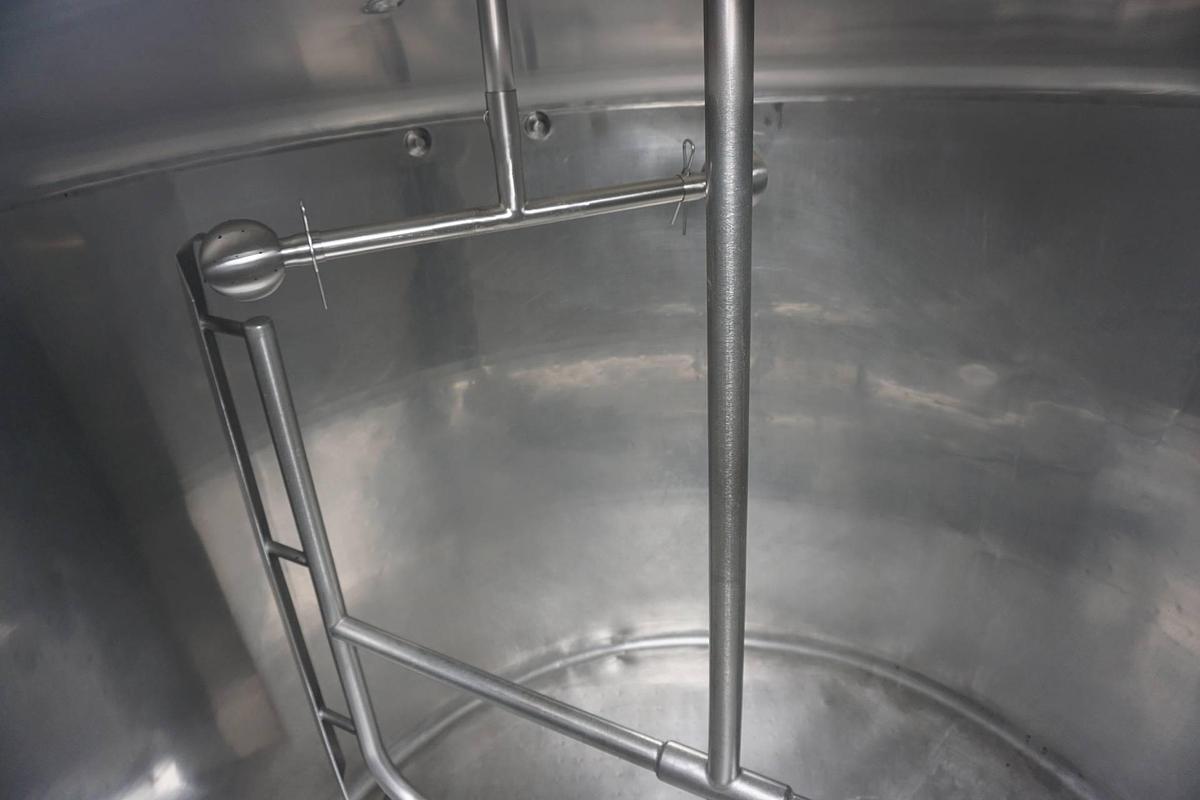 Used 1,600 Gallon Crepaco Stainless Steel Sweep Agitated Tank, 75 PSIG Jacket